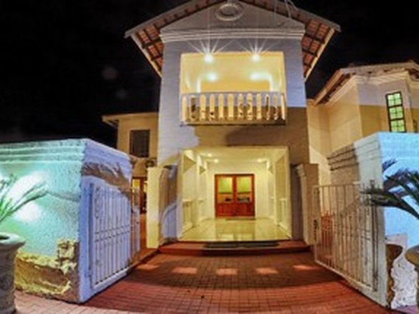 Izekhaya Guest Lodge & Conference Centre