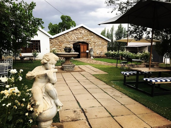 La Riviera Guesthouse