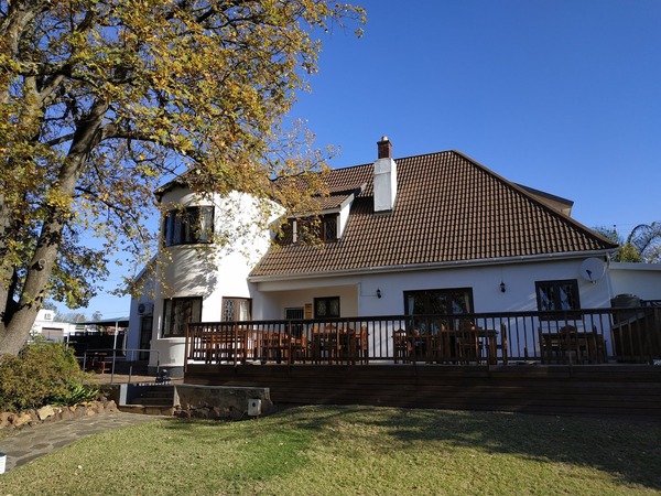Oakhurst Guest House