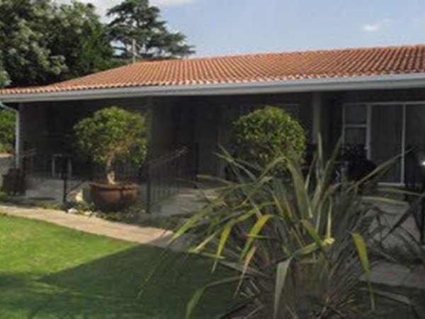 Oaklands Inn & Conference Centre