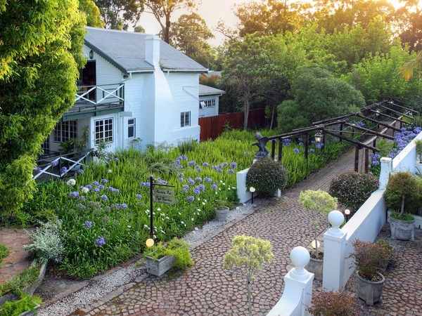 Tsitsikamma Village Inn